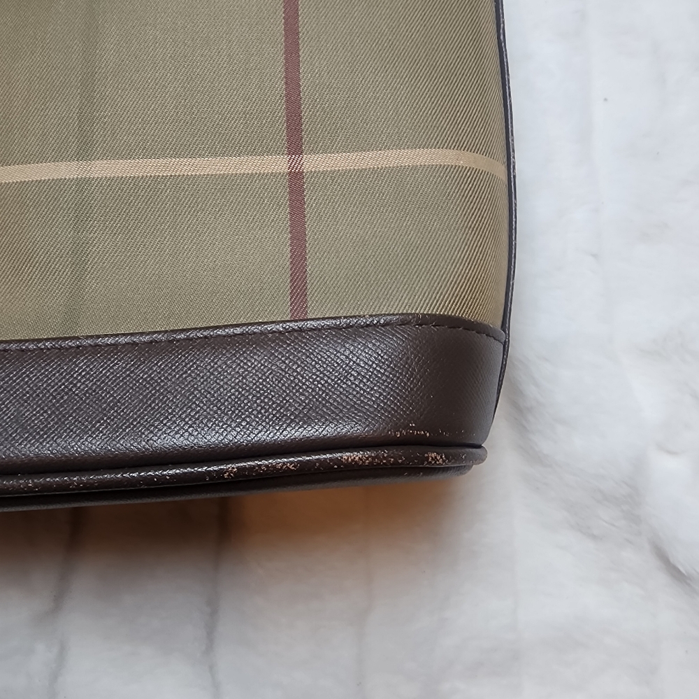 Vinatge Burberry Green and Brown Shoulder Bag - Picture 4 of 11